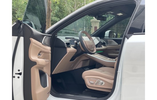 X-Peng G9 EV, 725 Max, 2025, пробіг 9 тисяч км
